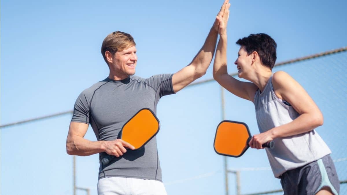 How To Become A Pickleball Instructor